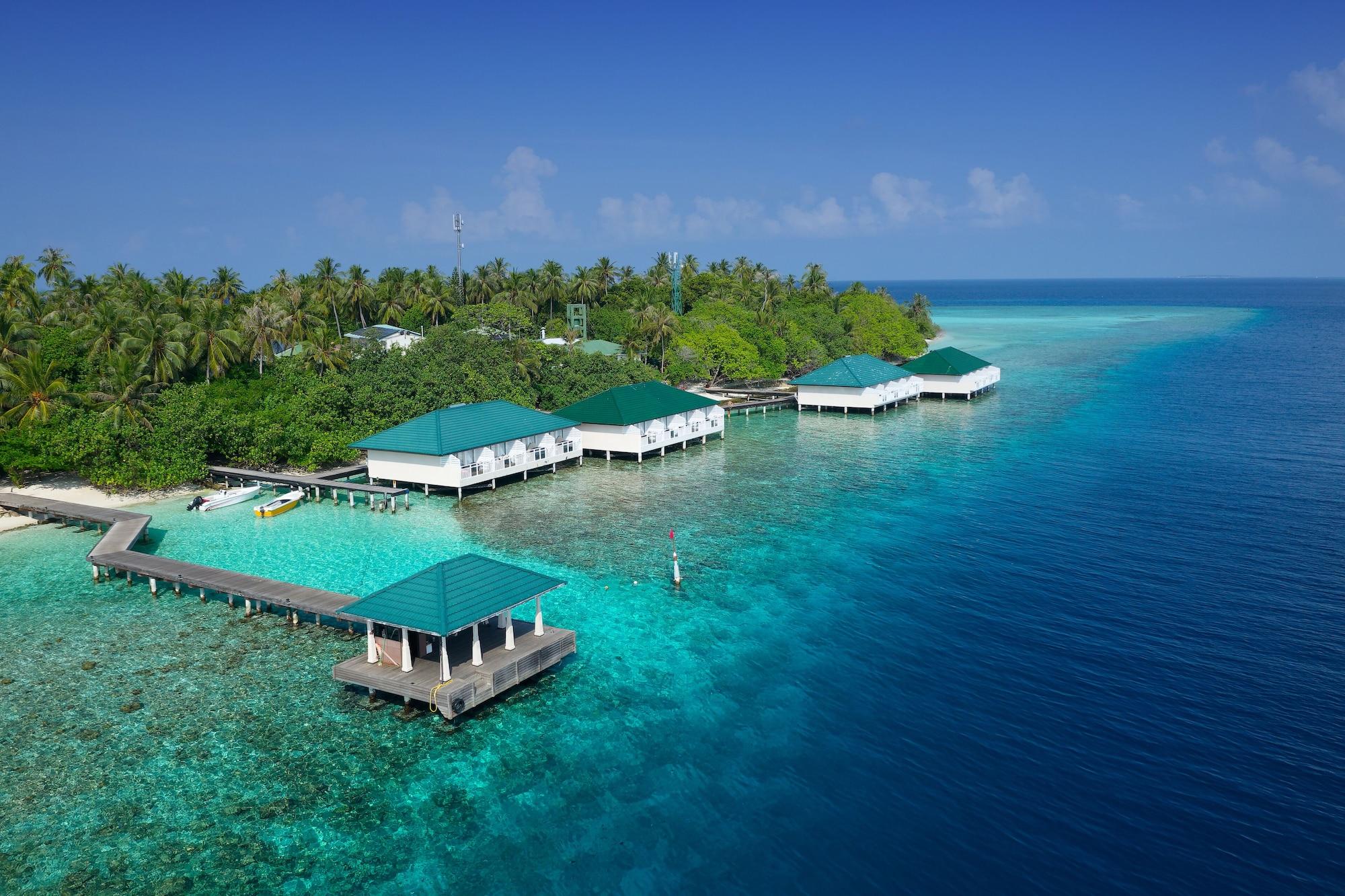 Embudu Village Resort Embudu Island Exterior photo