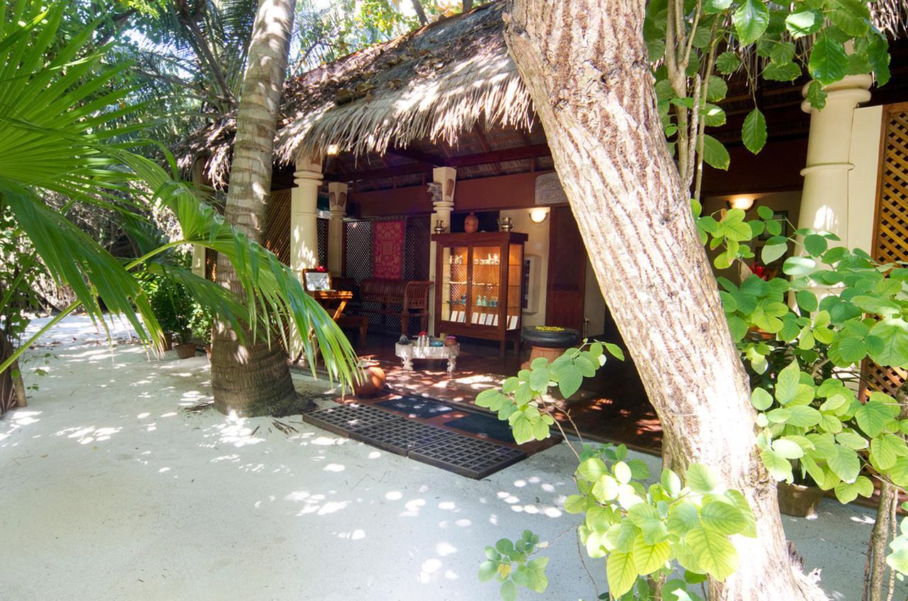Embudu Village Resort Embudu Island Exterior photo